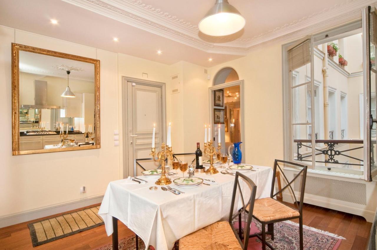 Appartamento Luxury, Calm&elegance In The Heart Of Champs-elysées With A Bottle Of Champagne Upon Your Arrival !!! *
